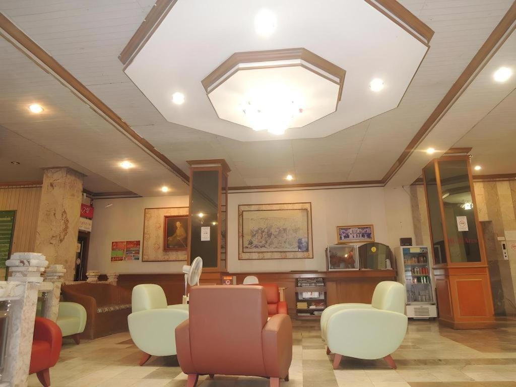 Lake Inn Hotel Сонгкхла Экстерьер фото