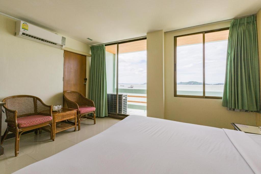 Lake Inn Hotel Сонгкхла Экстерьер фото